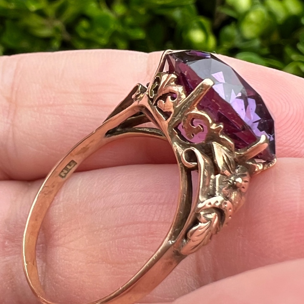VINTAGE 14K YELLOW GOLD PURPLE COLOR CHANGE SAPPHIRE ALEXANDRITE FLOWER RING - Picture 8 of 16